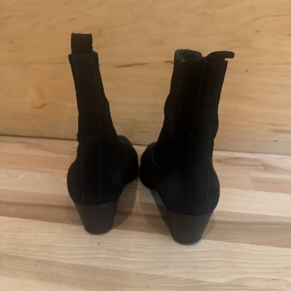 🖤 Sandro Black Suede Ankle Boots – Size 37 (US 6.5–7) – Minimal & Chic - Picture 6 of 8